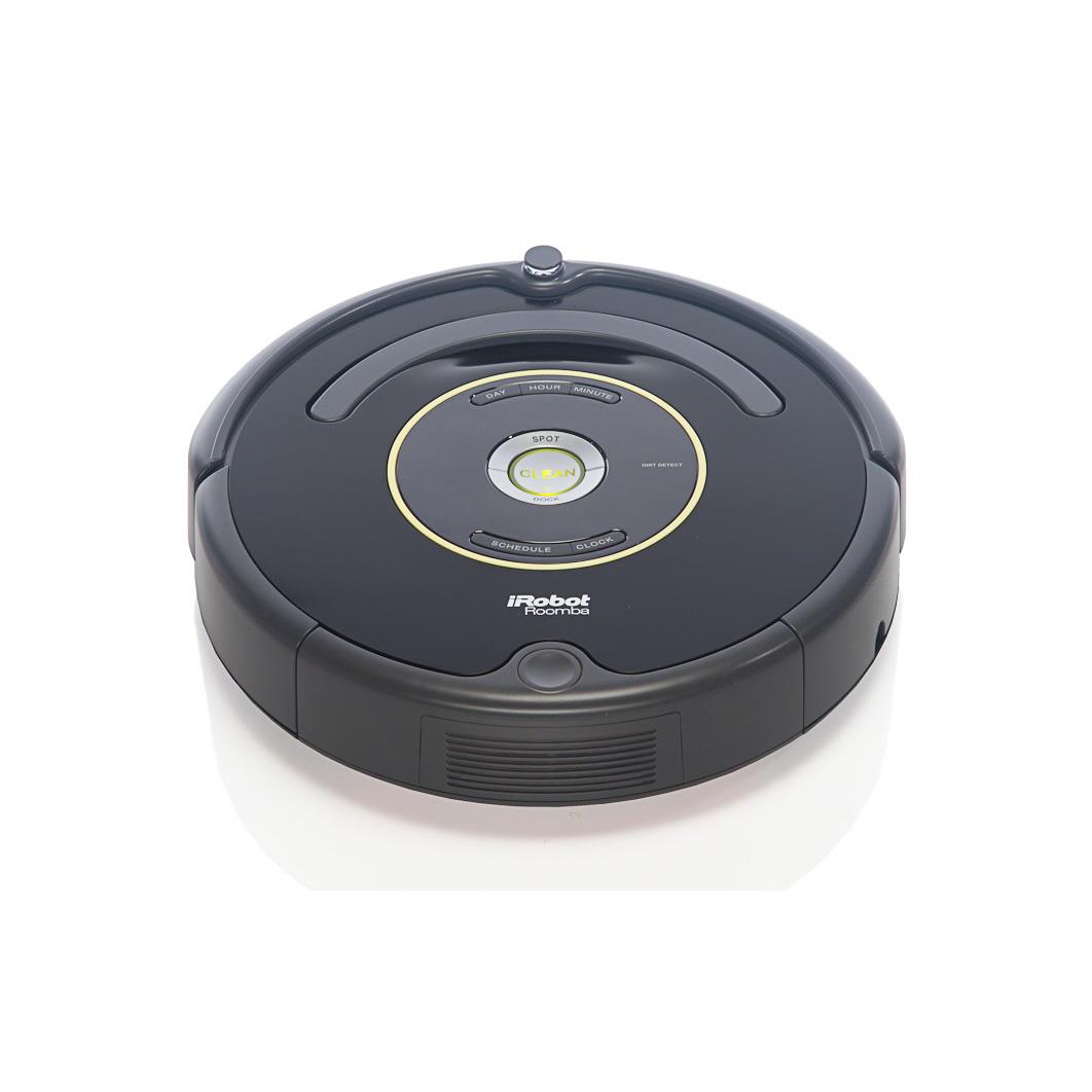 iRobot Roomba 650 Vacuum Cleaning in
